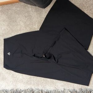 Women's flare leggings